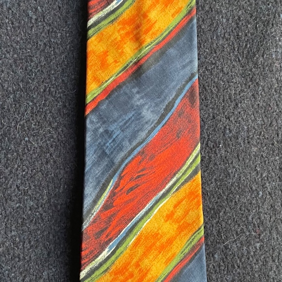 Boss Men's Neck Tie - Picture 2 of 6